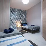 Mellieha, Charming 2 Bedroom Santa Maria Heights Apartment *