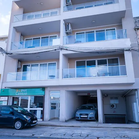 Apartamento Mellieha, Charming 2 Bedroom Santa Maria Heights *