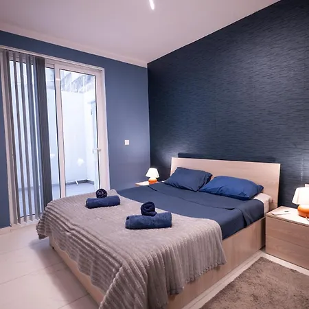 Mellieha, Charming 2 Bedroom Santa Maria Heights Apartament